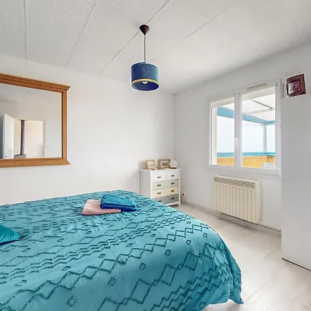 Holiday home Lovely In With Wifi