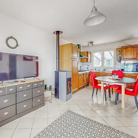 Lovely In With Wifi Holiday home Ault
