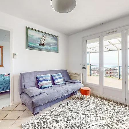 Lovely In With Wifi Holiday home